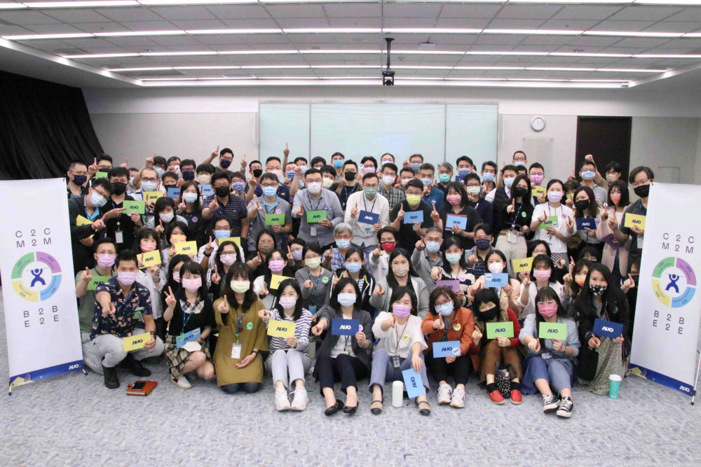 友達提供全球及集團輪調機會，支持同仁持續進修學習，致力為專業人才打造友善多元的職場環境